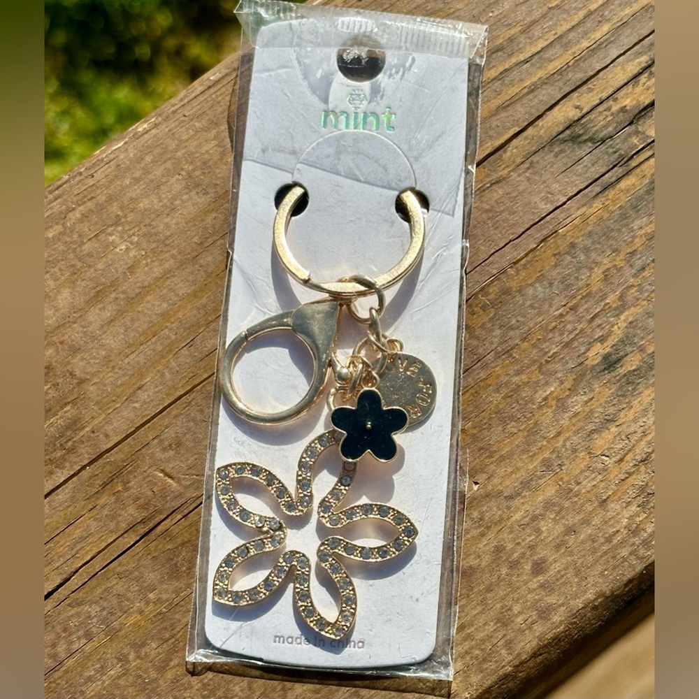 Mint NWT Gold Floral Multi Charm Keychain/Bag Charm